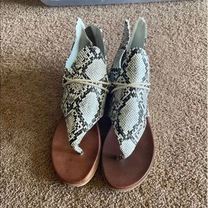 Womens snakeskin zip up back sandals